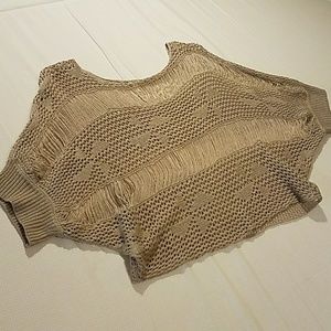 Willow and Clay Top